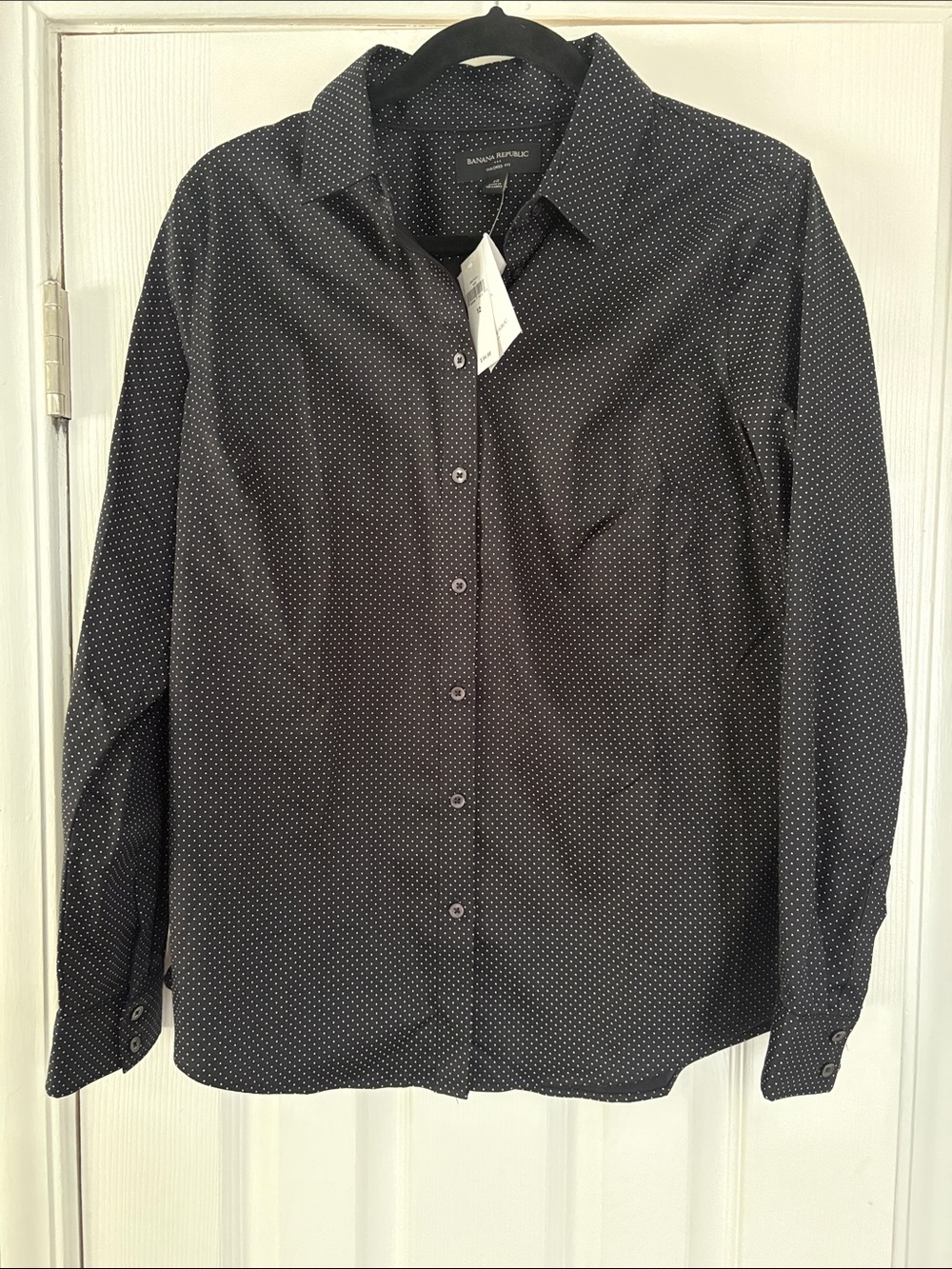 Banana Republic Tailored Fit Polka Dot Shirt 12 NWT Black White Microdot Blouse